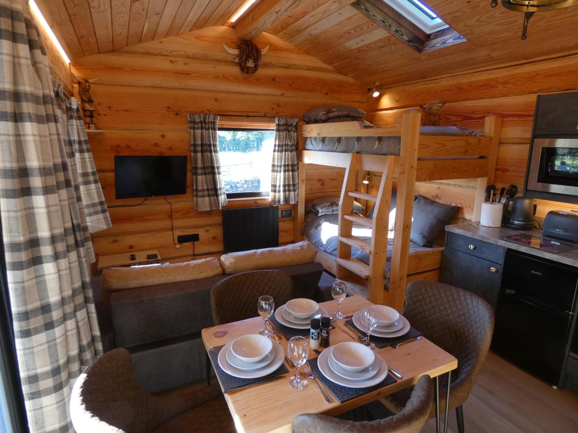 Abergwynant Farm Glamping & Apartments Долгелай Екстериор снимка