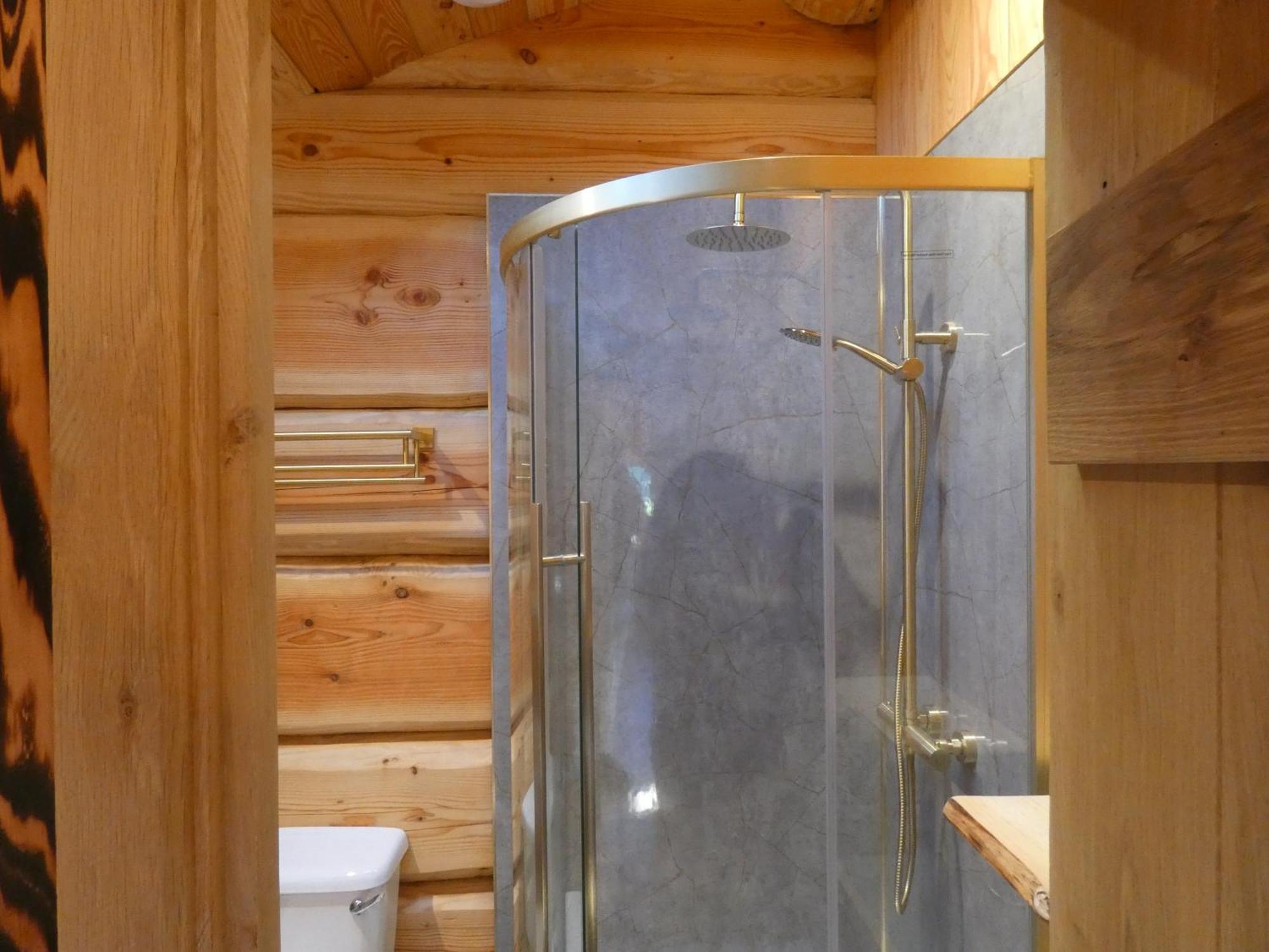 Abergwynant Farm Glamping & Apartments Долгелай Екстериор снимка