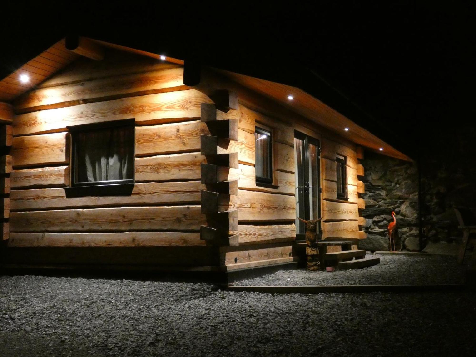 Abergwynant Farm Glamping & Apartments Долгелай Екстериор снимка