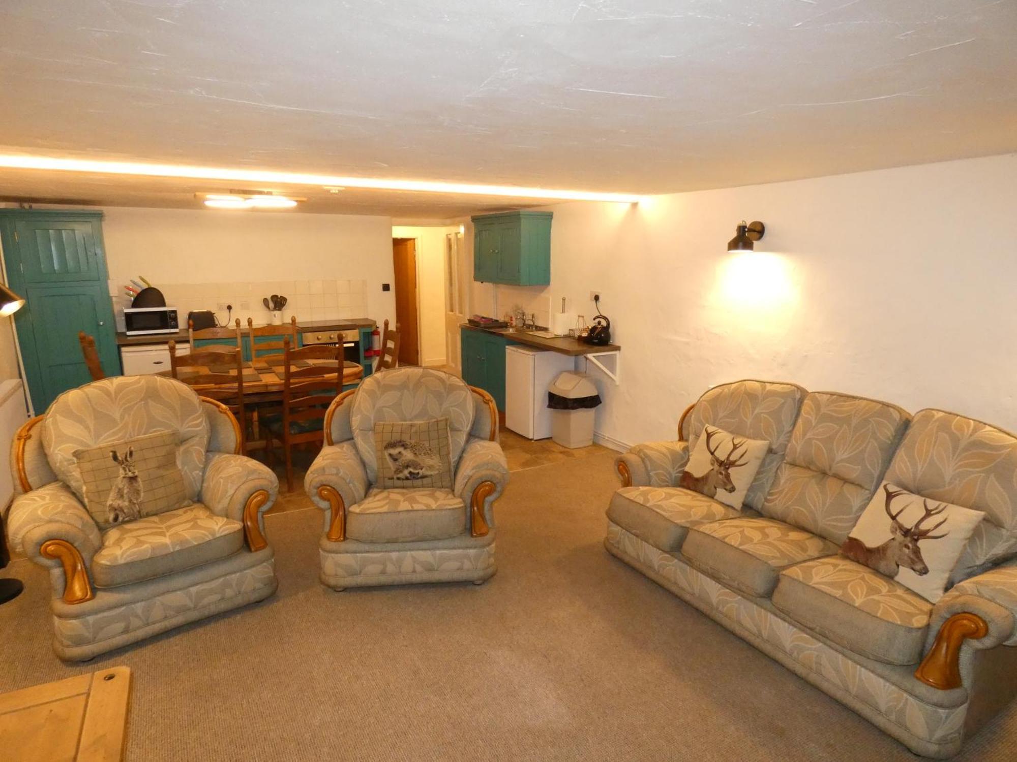 Abergwynant Farm Glamping & Apartments Долгелай Екстериор снимка